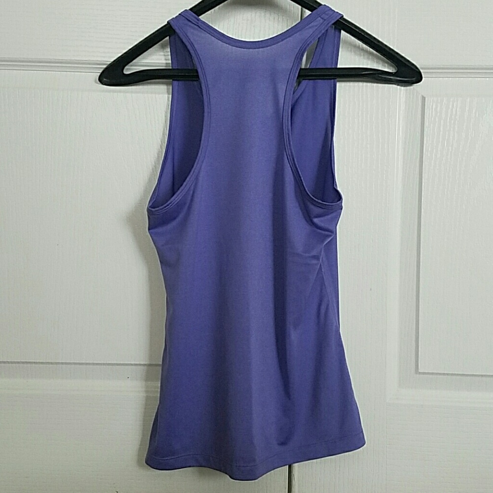 Nike Dri-Fit racerback workout tank - Picture 4 of 4